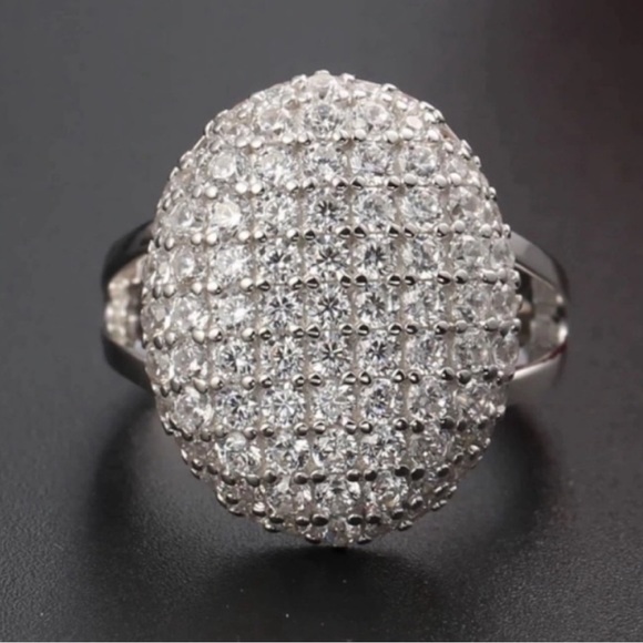 NEW BELLA ENGAGEMENT 925 STERLING SILVER DIAMOND RING, CUTE RING, SHINY RING. - Picture 4 of 7